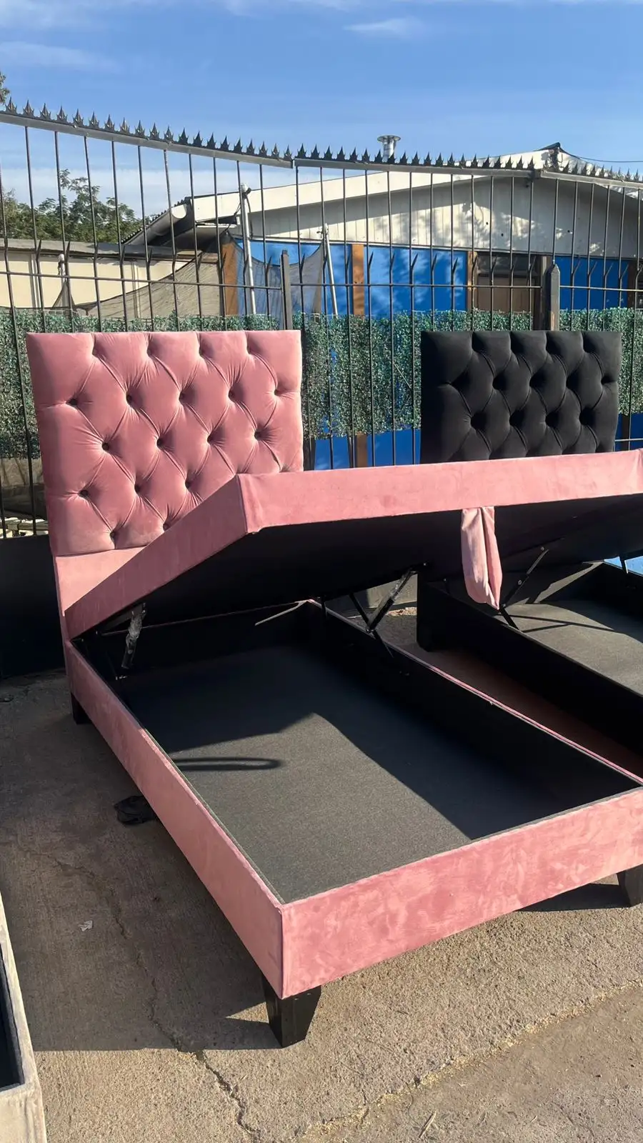 Cama Plaza y Media Baúl – Modelo capitoné - Imagen 4